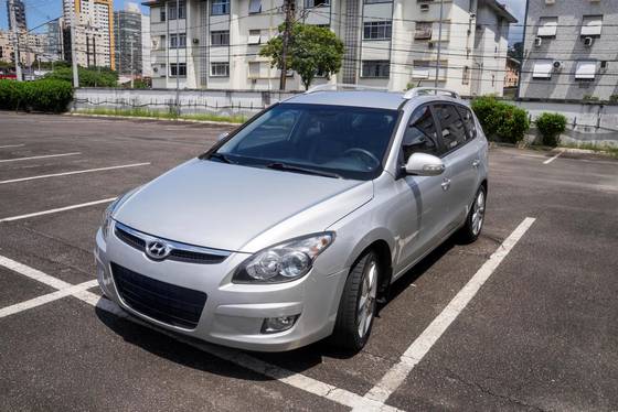 HYUNDAI I30 CW 2.0 MPFI 16V GASOLINA 4P AUTOMÁTICO